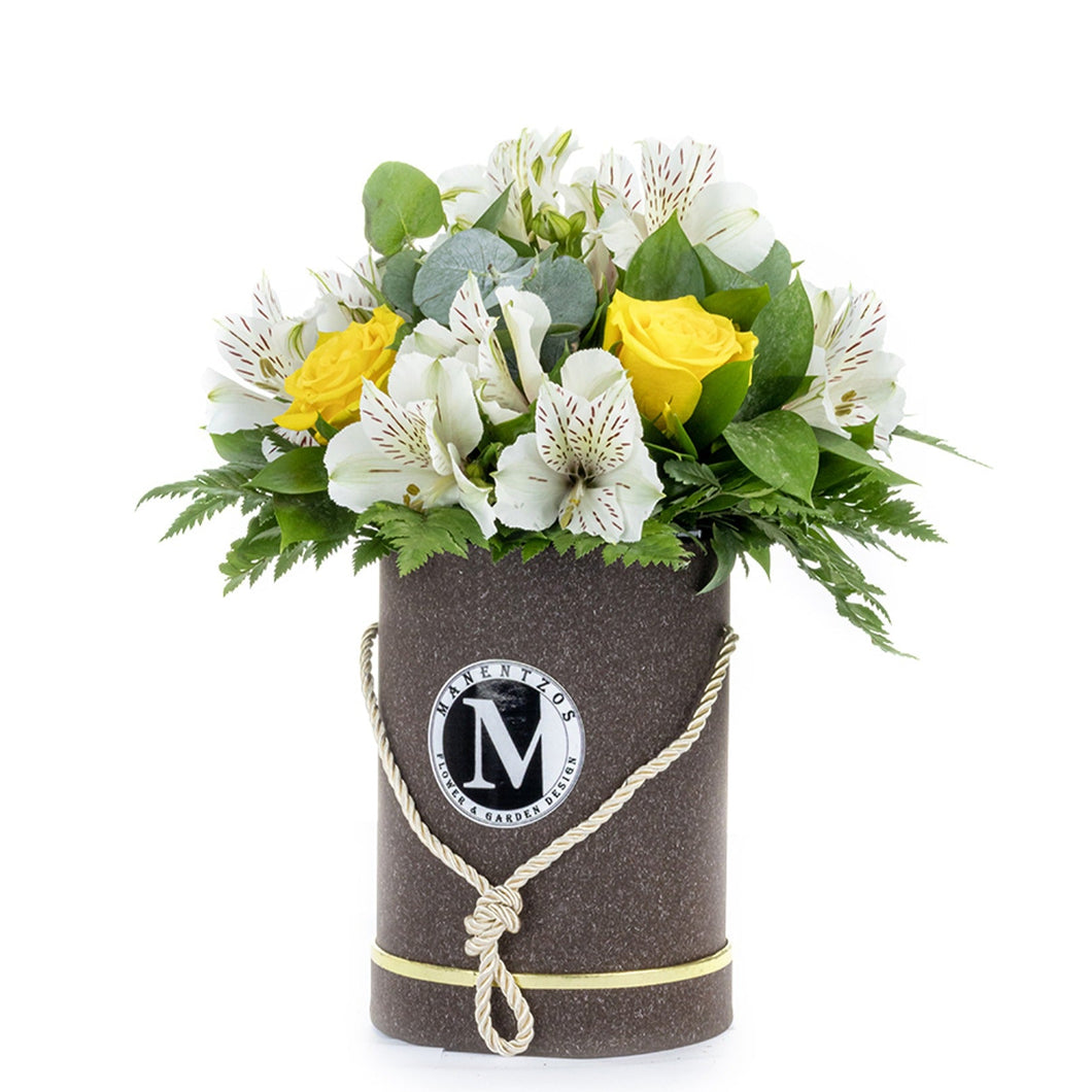 Alstroemeria With Yellow Roses No 1002