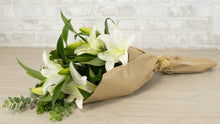 Load image into Gallery viewer, White Lilies Oriental No1332
